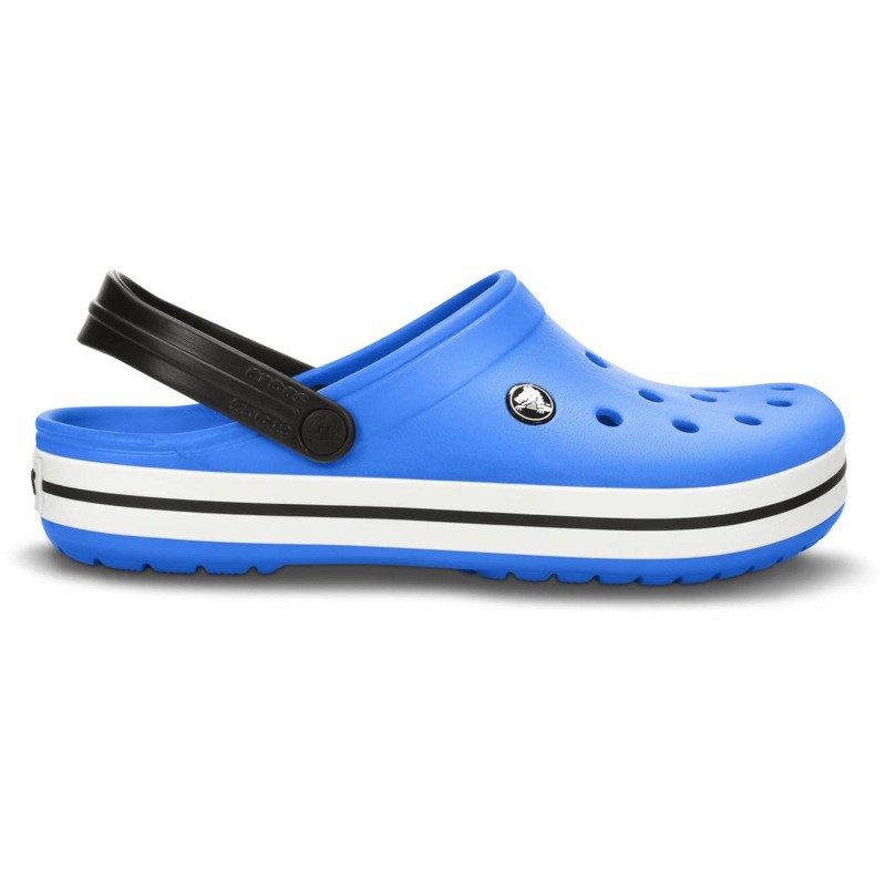 black and blue crocs